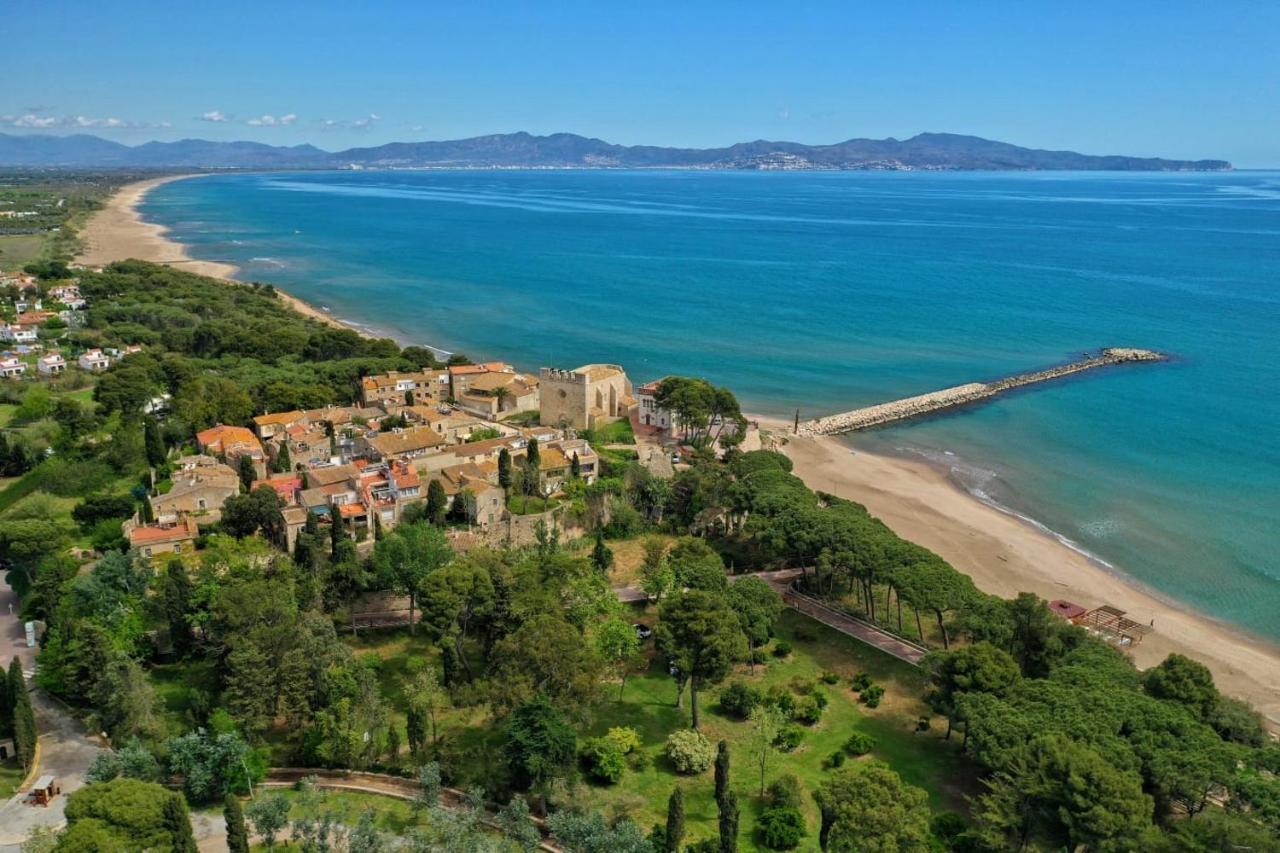 Mona Apartment L' Escala Bagian luar foto