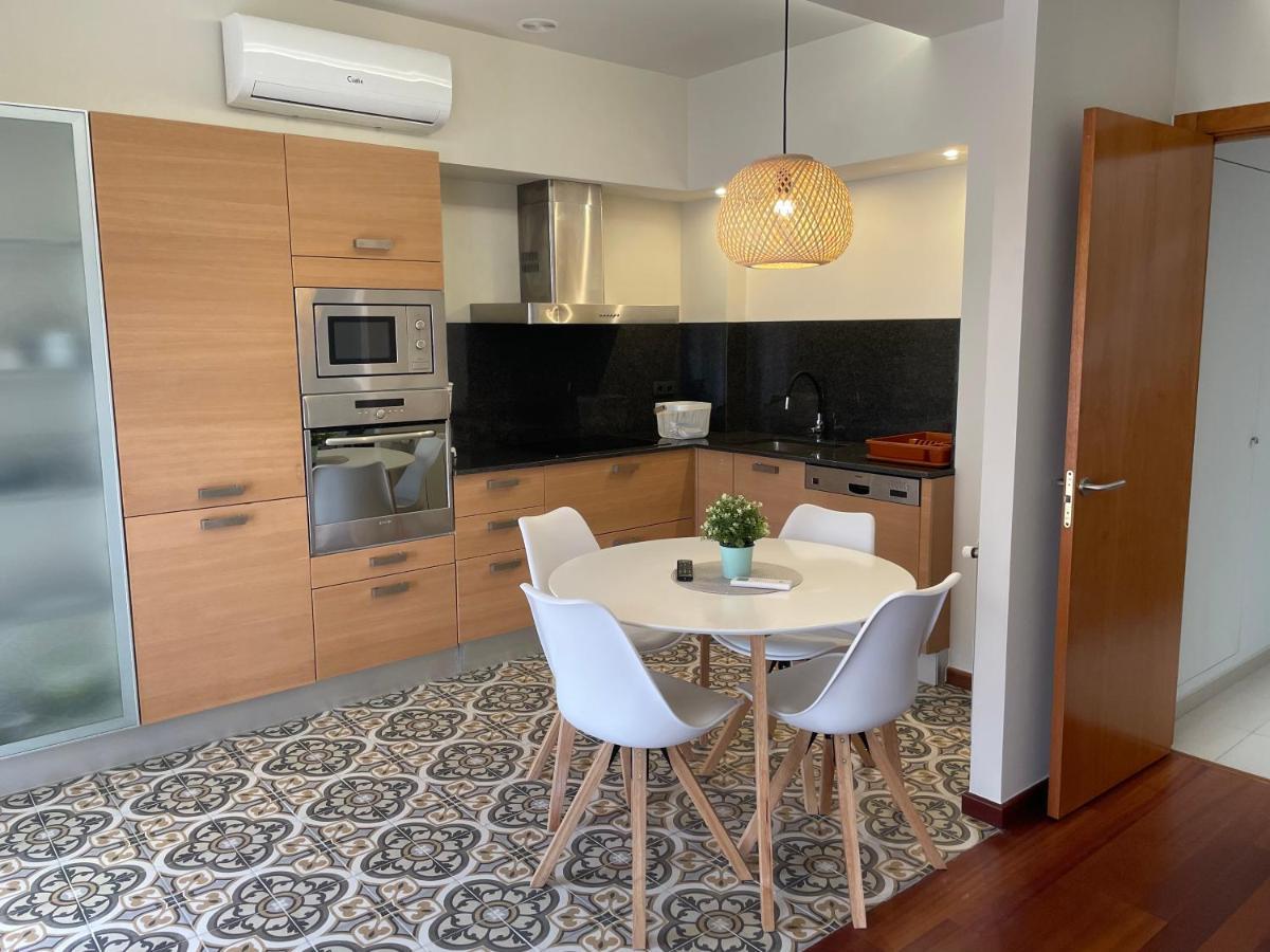 Mona Apartment L' Escala Bagian luar foto